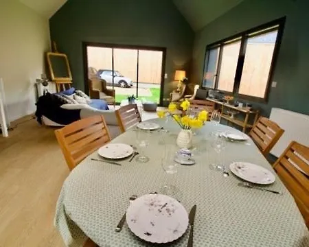 Confort Detente Pres De La - Maison Avec Jardin Et Parking Prive - 4*